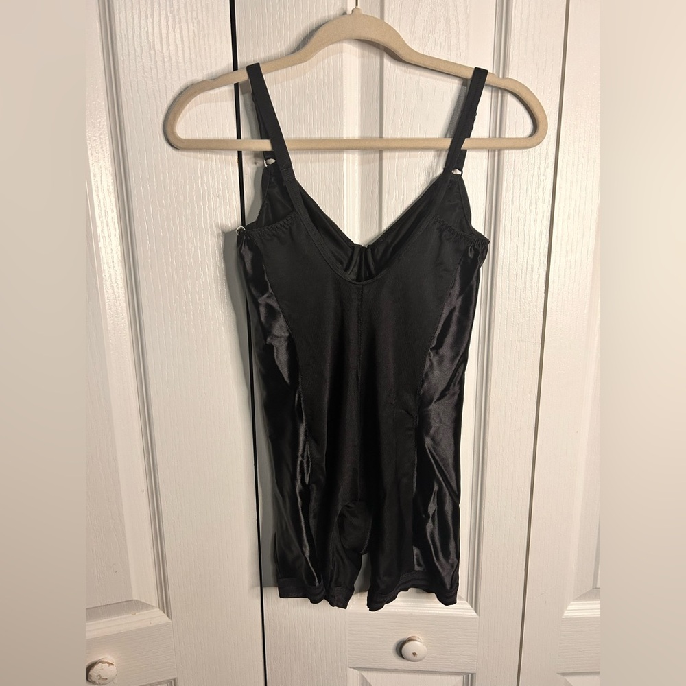 Vintage Cabernet Full Body Shapewear Girdle Bodysuit‎ Size 34B Underwired Black - Picture 5 of 8
